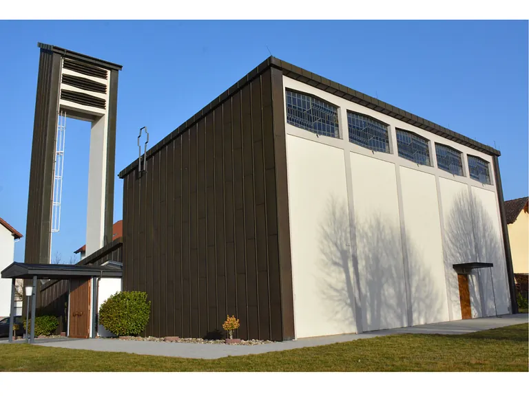 Kirche Niedermittlau